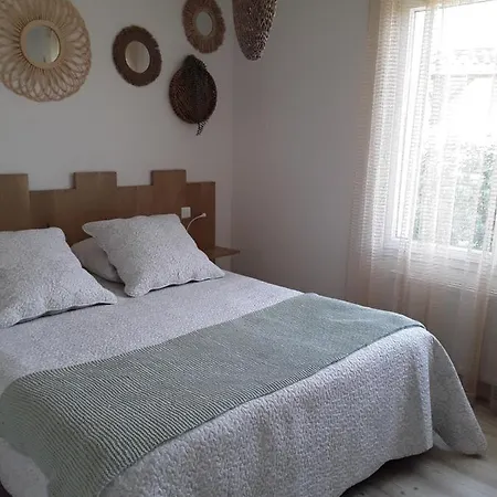 בית נופש Maison Entre Lacs Et Ocean ביסקארוס